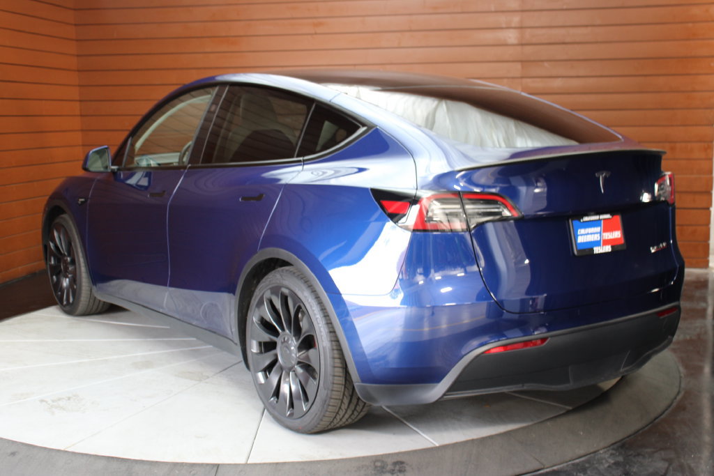 Used 2023 Tesla Model Y Performance AWD/4WD image 37