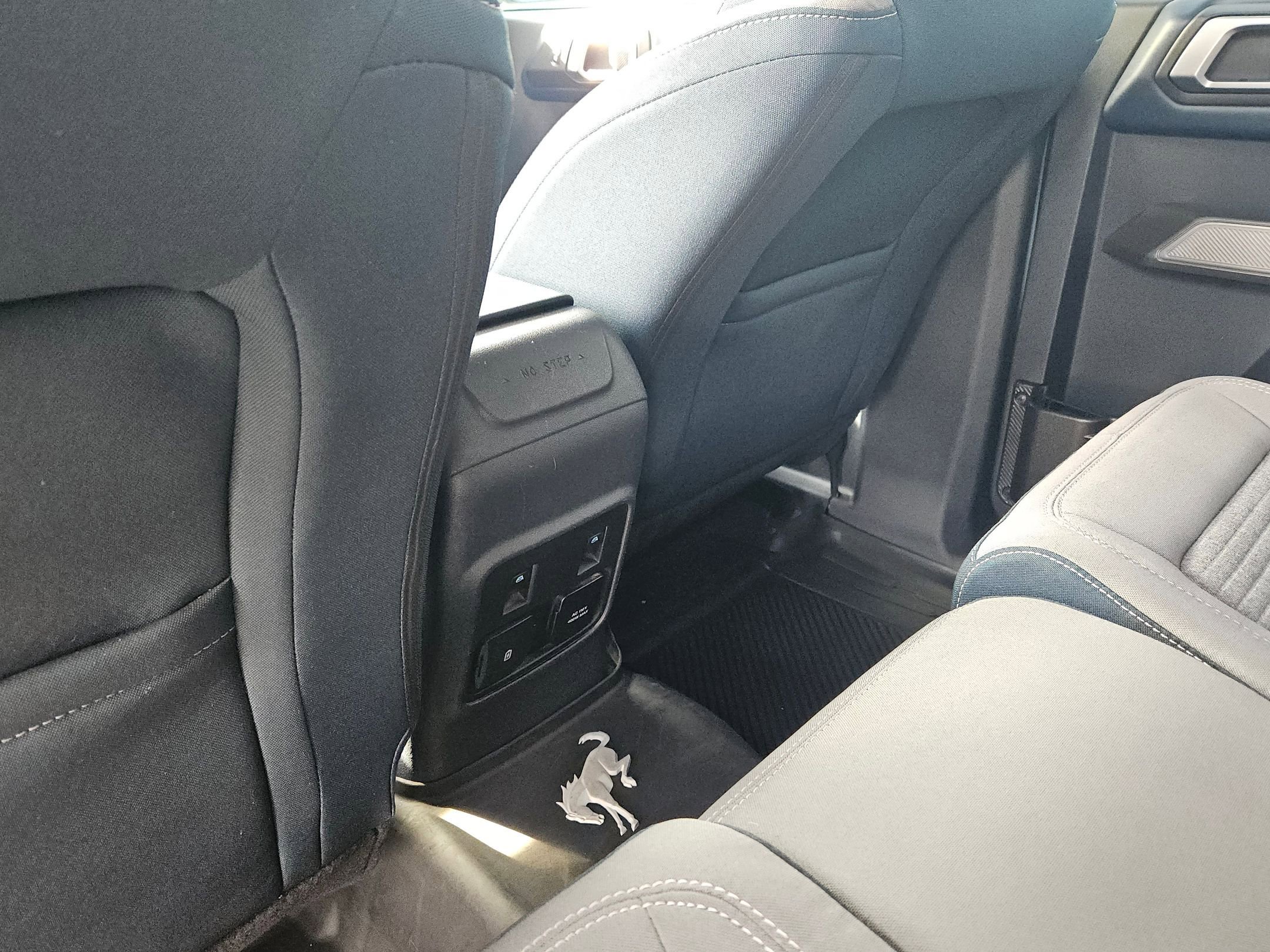 Used 2022 Ford Bronco Outer Banks image 23