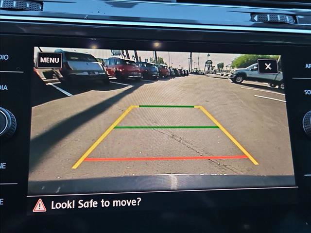 Used 2020 Volkswagen Tiguan SE w/ Panoramic Sunroof Package FWD image 13