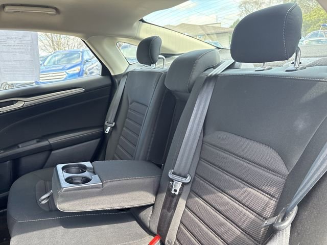 Certified 2020 Ford Fusion SE image 43