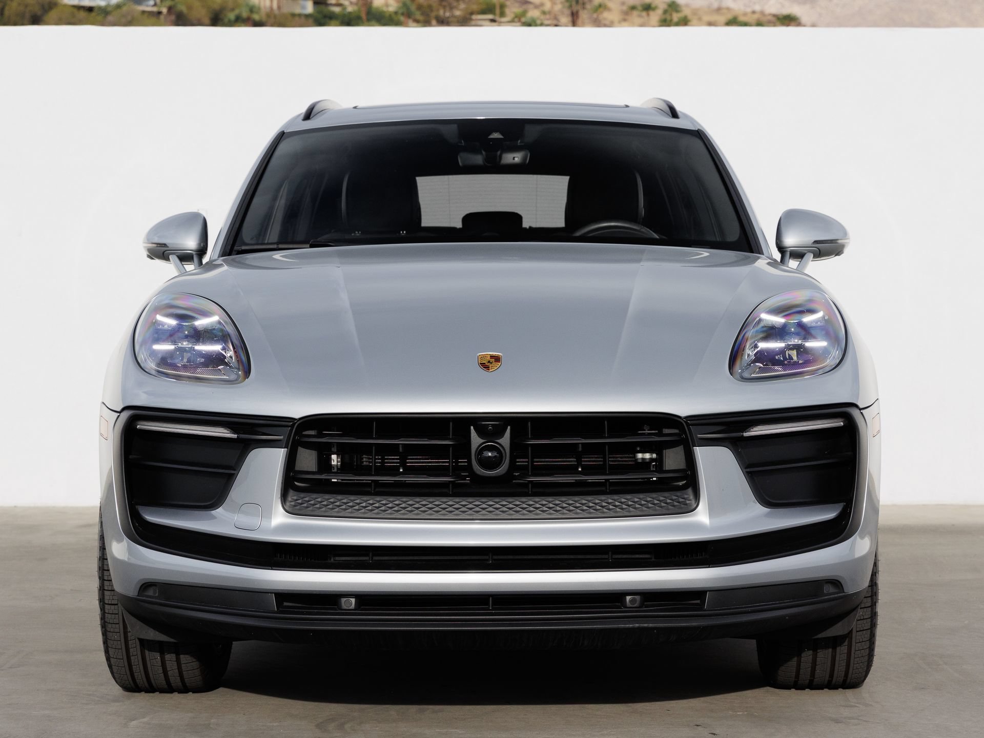 Certified 2026 Porsche Macan AWD/4WD image 10