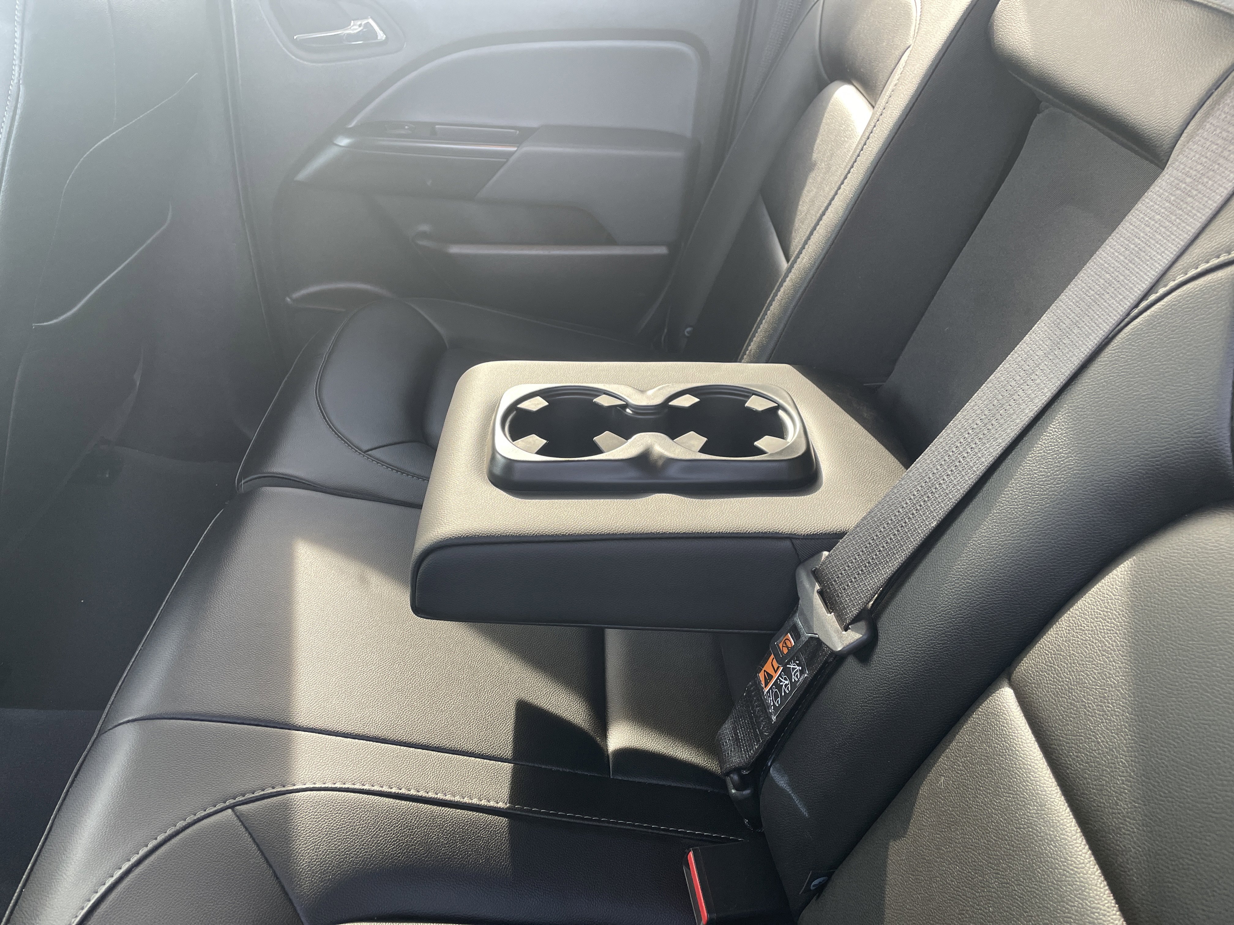 Used 2022 Chevrolet Colorado Z71 w/ Safety Package image 42