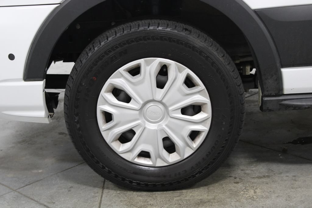 Used 2024 Ford Transit 350 XLT RWD image 19