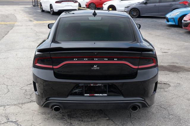Used 2018 Dodge Charger R/T w/ Beats Audio Group RWD image 12
