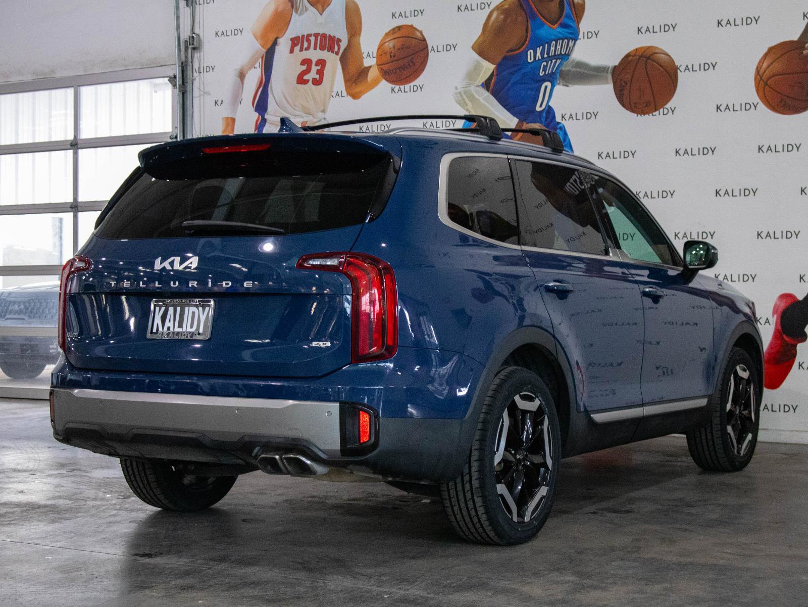 Used 2025 Kia Telluride S AWD/4WD image 27