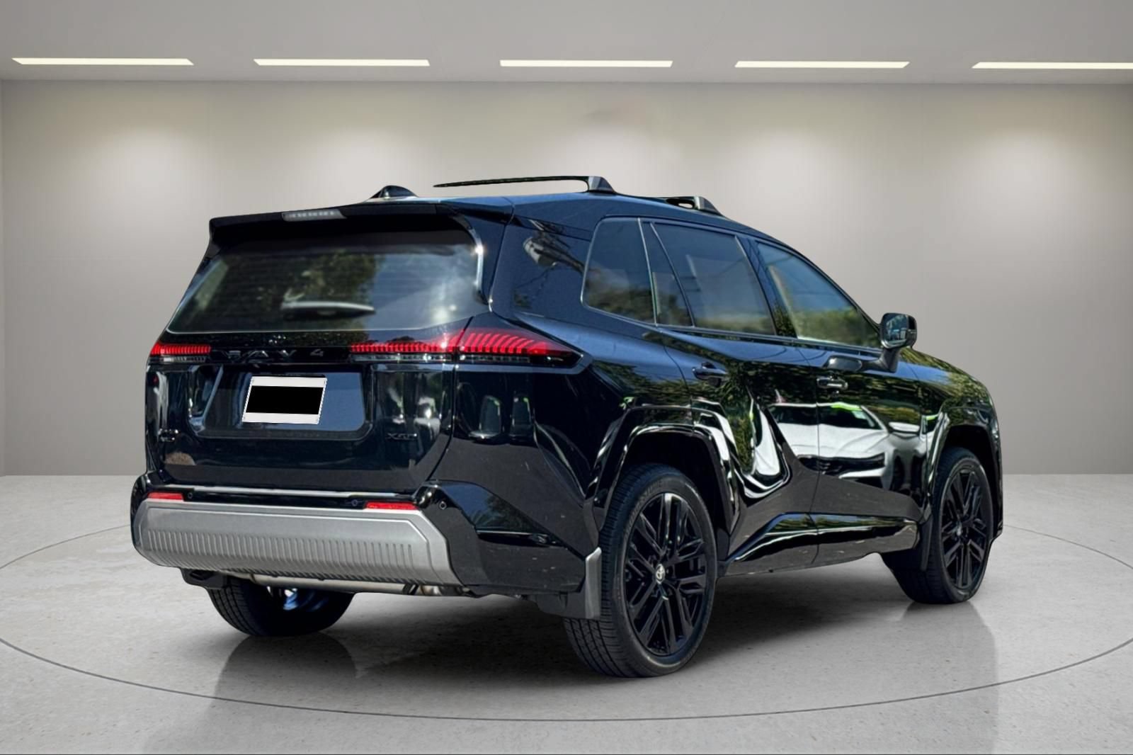 New 2026 Toyota RAV4 XSE w/ Panoramic Sun Roof Package AWD/4WD image 4