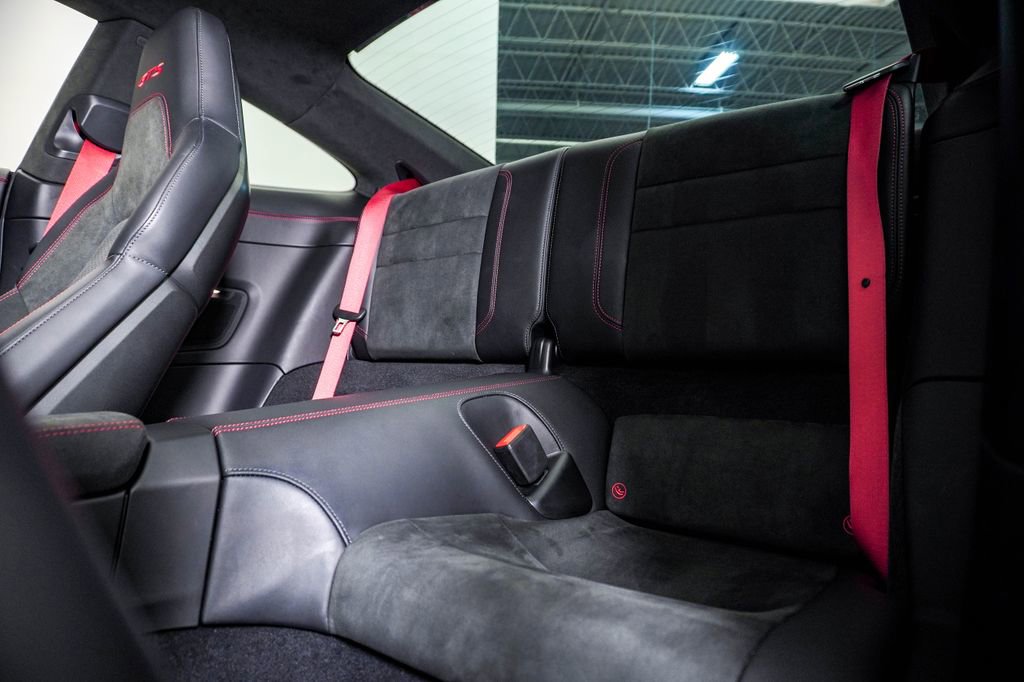 Certified 2025 Porsche 911 Carrera GTS RWD image 19