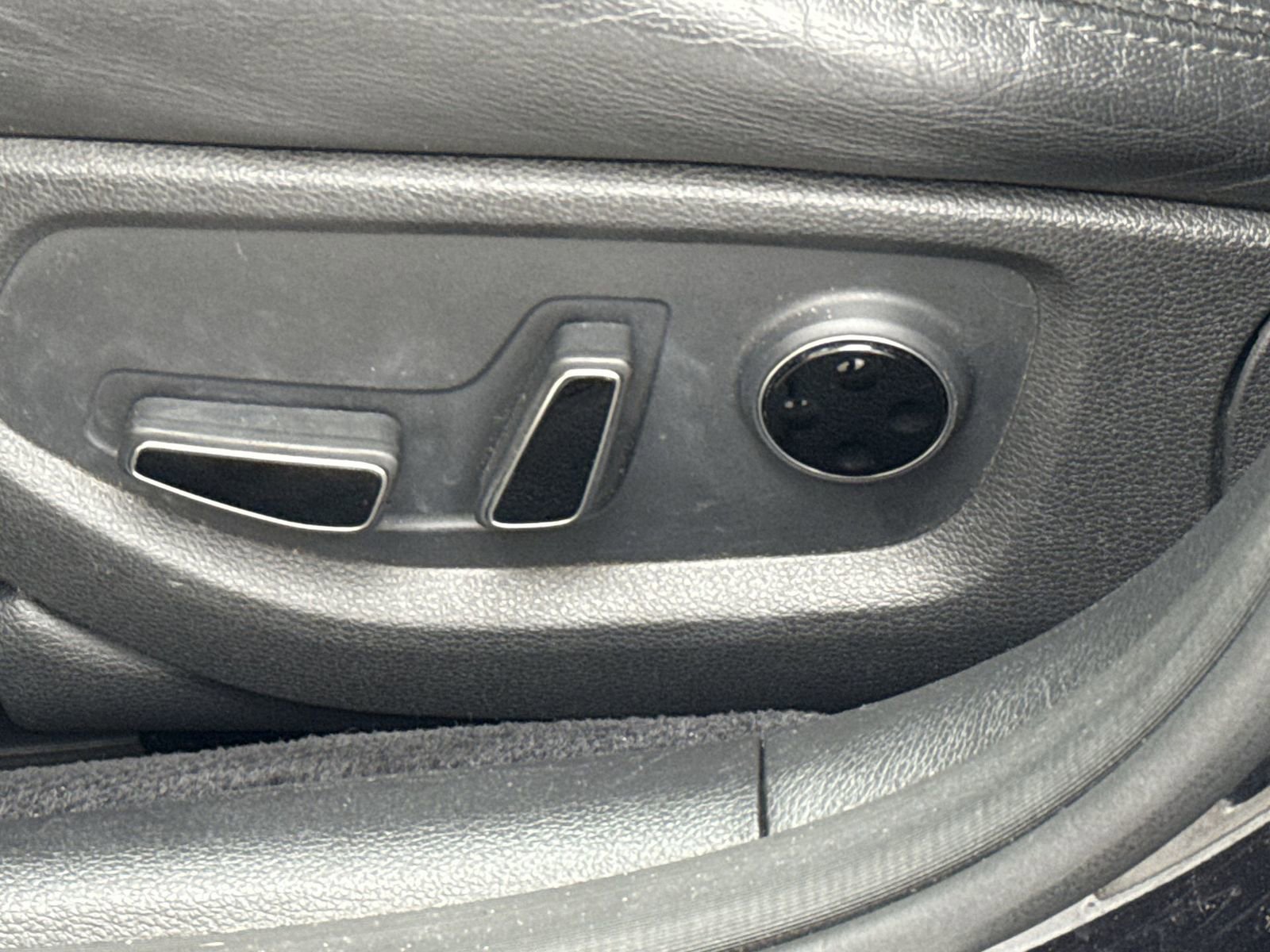 Used 2020 Genesis G80 3.8 image 16