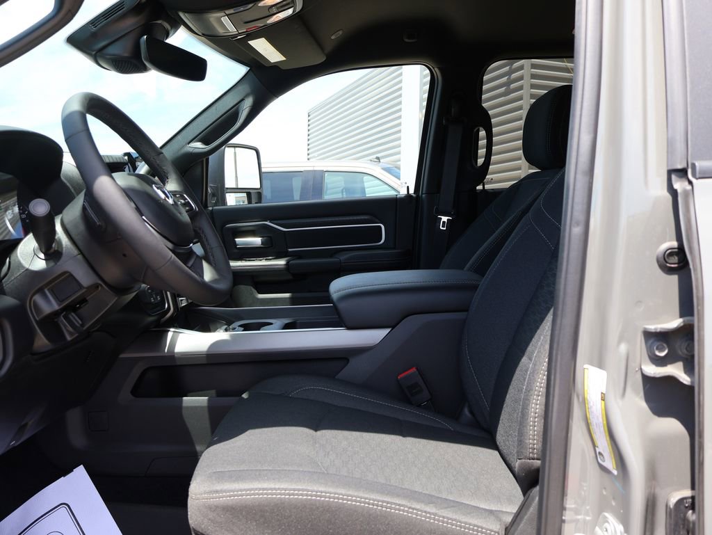 Used 2026 RAM 2500 Big Horn AWD/4WD image 23
