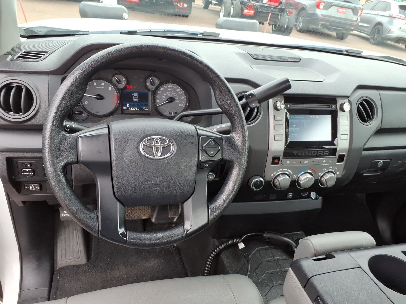 Used 2016 Toyota Tundra SR image 14