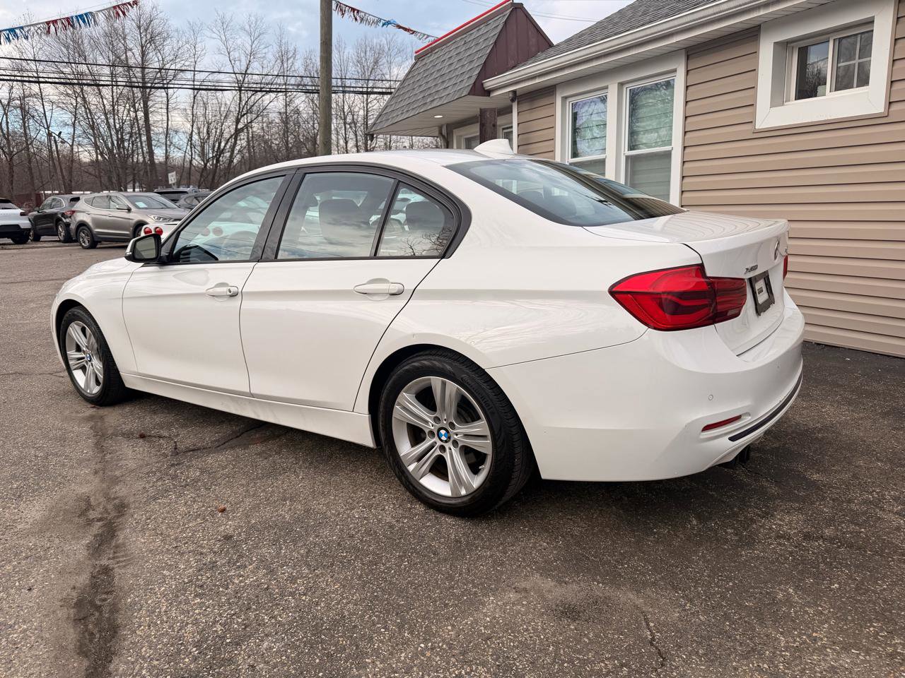 Used 2016 BMW 328i xDrive Sedan image 4