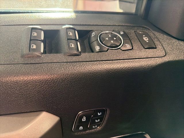 Used 2022 Ford F350 Platinum AWD/4WD image 14