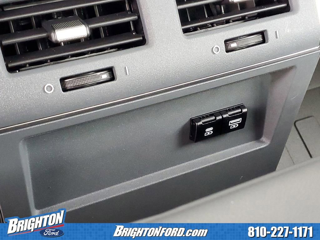 Used 2025 INEOS Grenadier Fieldmaster Edition image 12