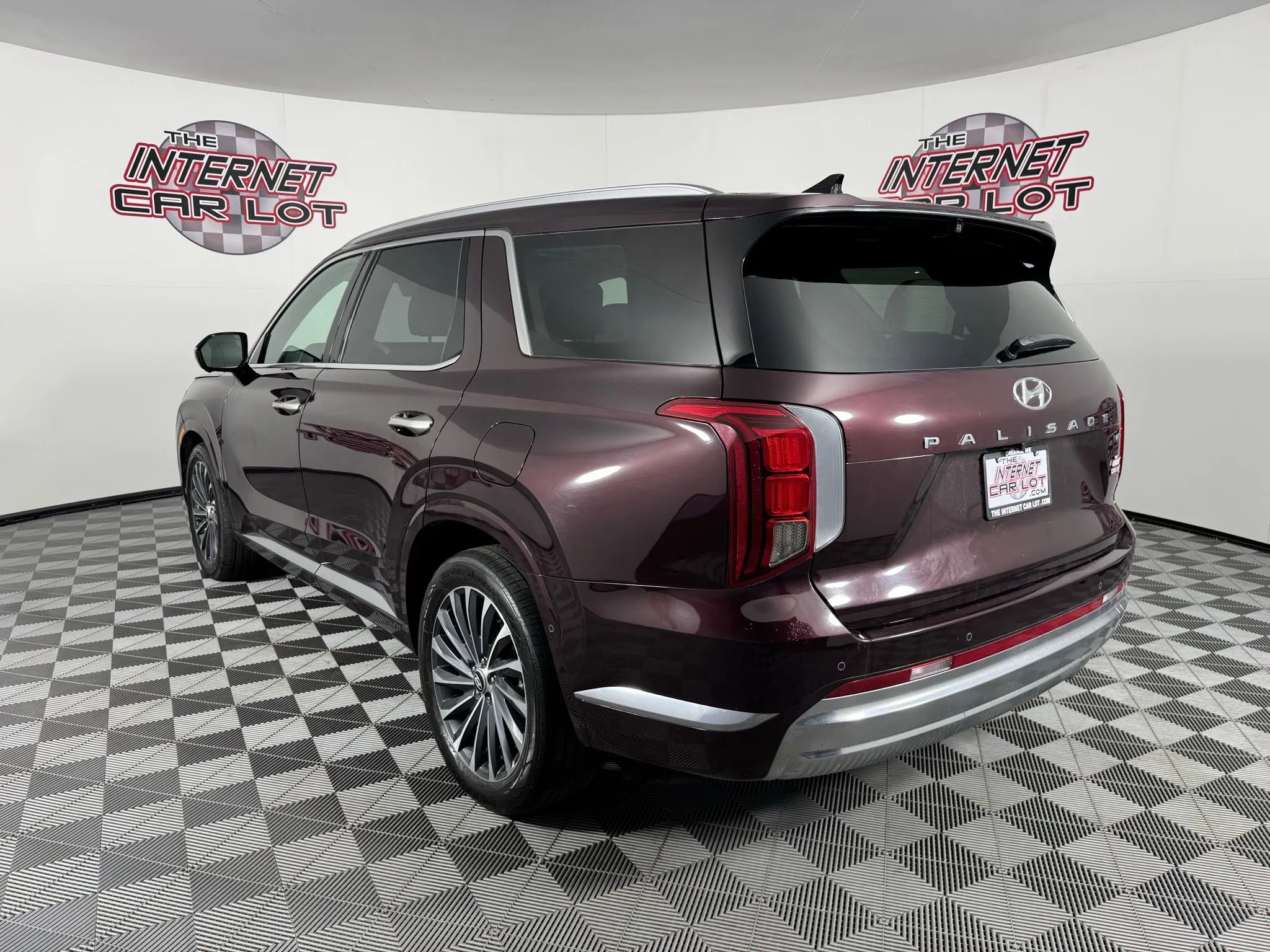 Used 2023 Hyundai Palisade Calligraphy w/ Cargo Package image 5