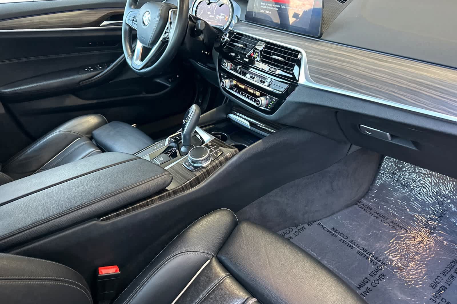 Used 2018 BMW 530e RWD image 14