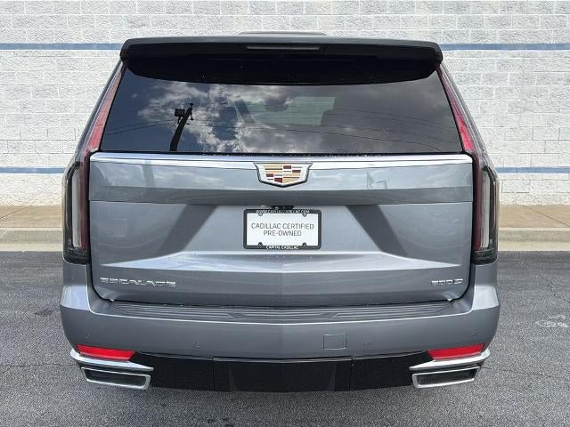 Certified 2022 Cadillac Escalade Premium Luxury AWD/4WD image 6