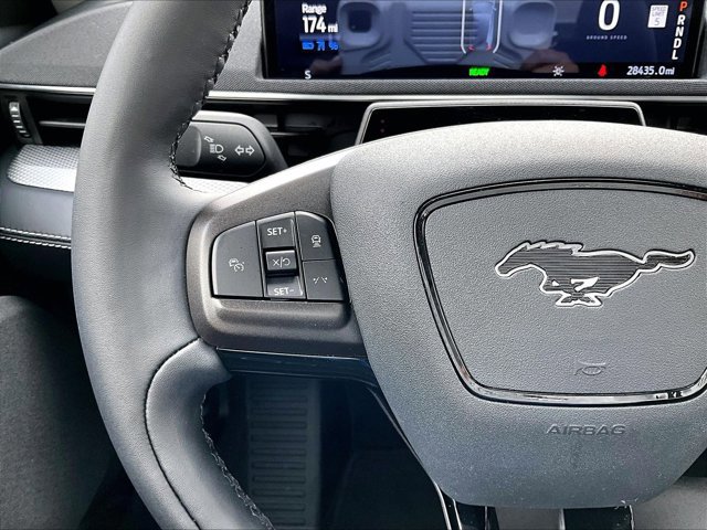 Used 2023 Ford Mustang Mach-E Select image 19