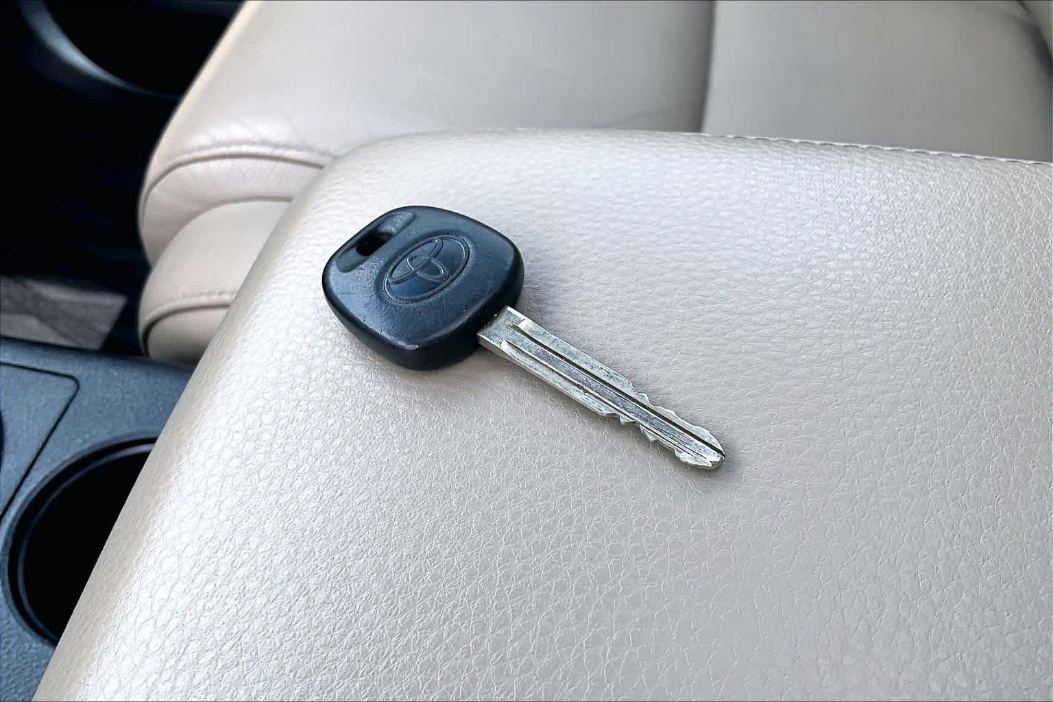 Used 2012 Toyota Sequoia Limited RWD image 14