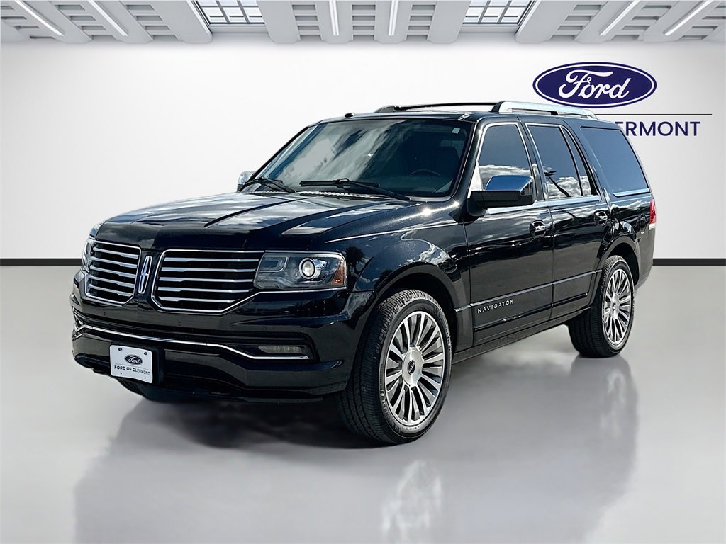 Used 2016 Lincoln Navigator Select image 3