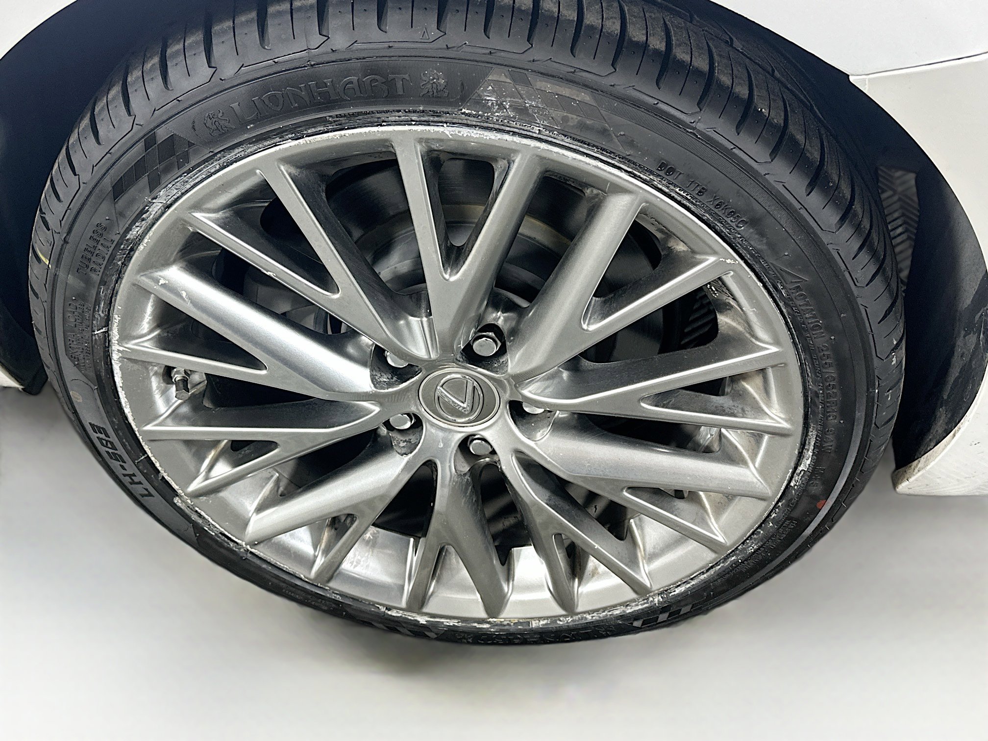 Used 2016 Lexus IS 200t w/ Navigation System Package image 11