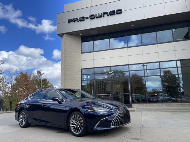 Certified 2025 Lexus ES 350 w/ Ultra Luxury Package image 1