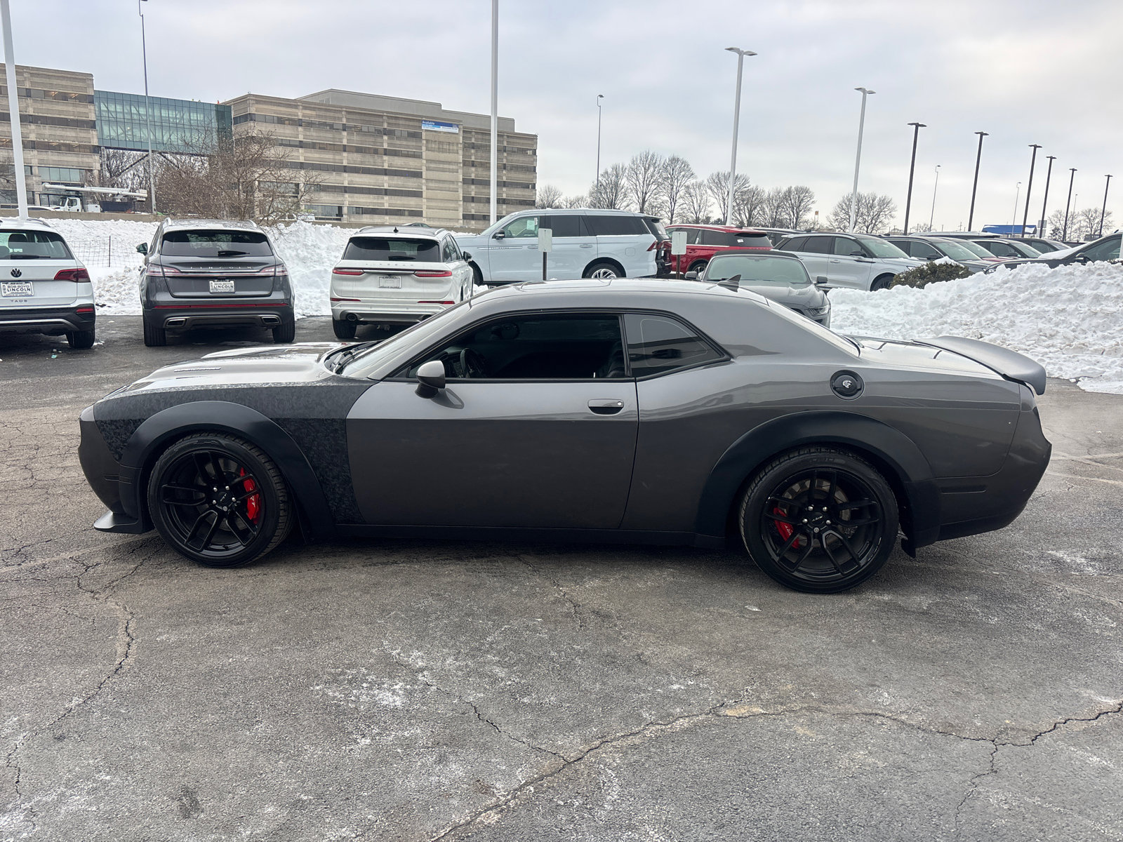 Used 2019 Dodge Challenger SRT Hellcat Redeye image 4