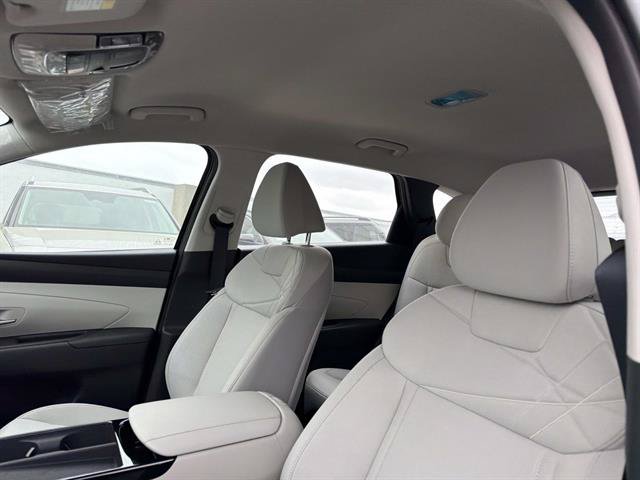 New 2026 Hyundai Tucson Blue SE AWD/4WD image 14