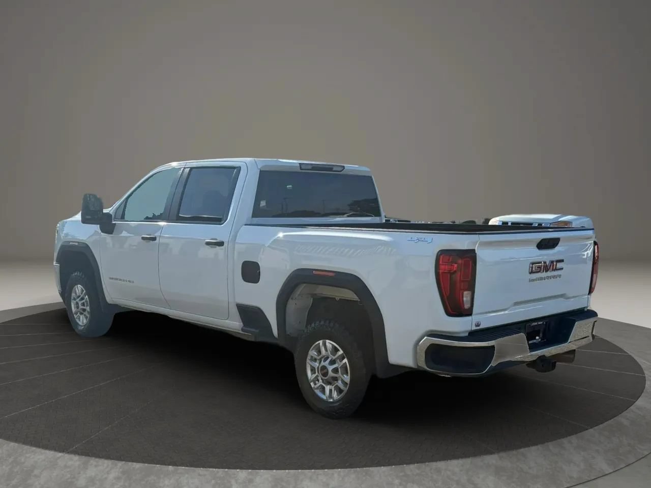 Used 2021 GMC Sierra 2500 4x4 Crew Cab w/ Gooseneck/5TH Wheel Package image 3