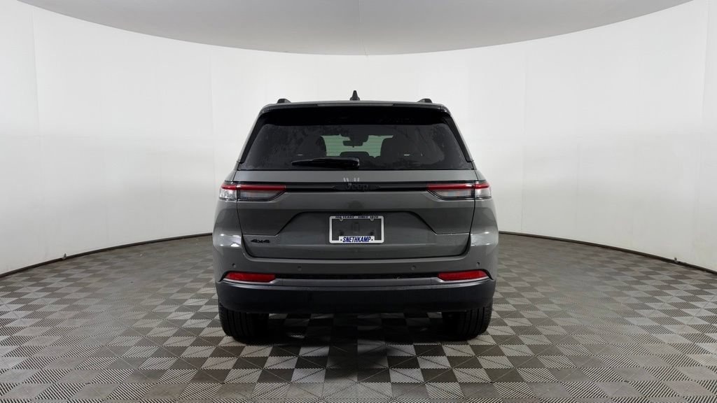 New 2027 Jeep Grand Cherokee Limited AWD/4WD image 6