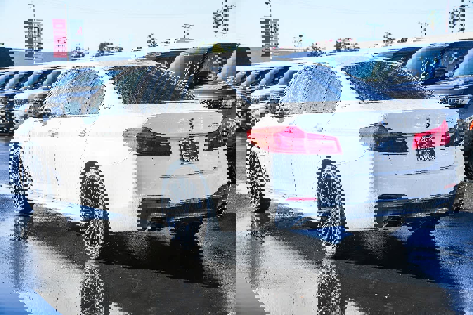 Used 2018 BMW 530e w/ M Sport Package 2 image 6