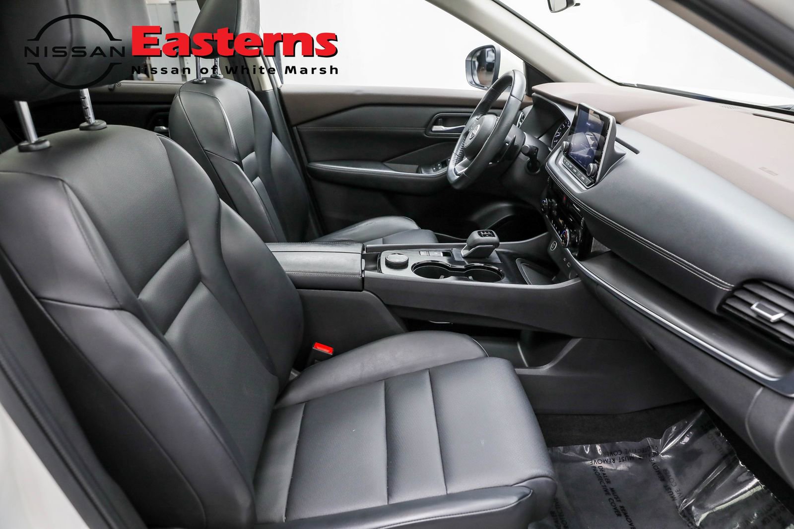 Used 2022 Nissan Rogue SV w/ SV Premium Package image 72