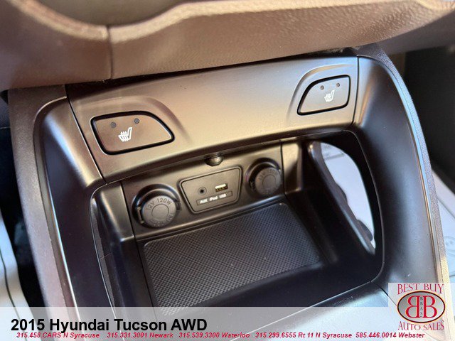 Used 2015 Hyundai Tucson SE AWD/4WD image 26