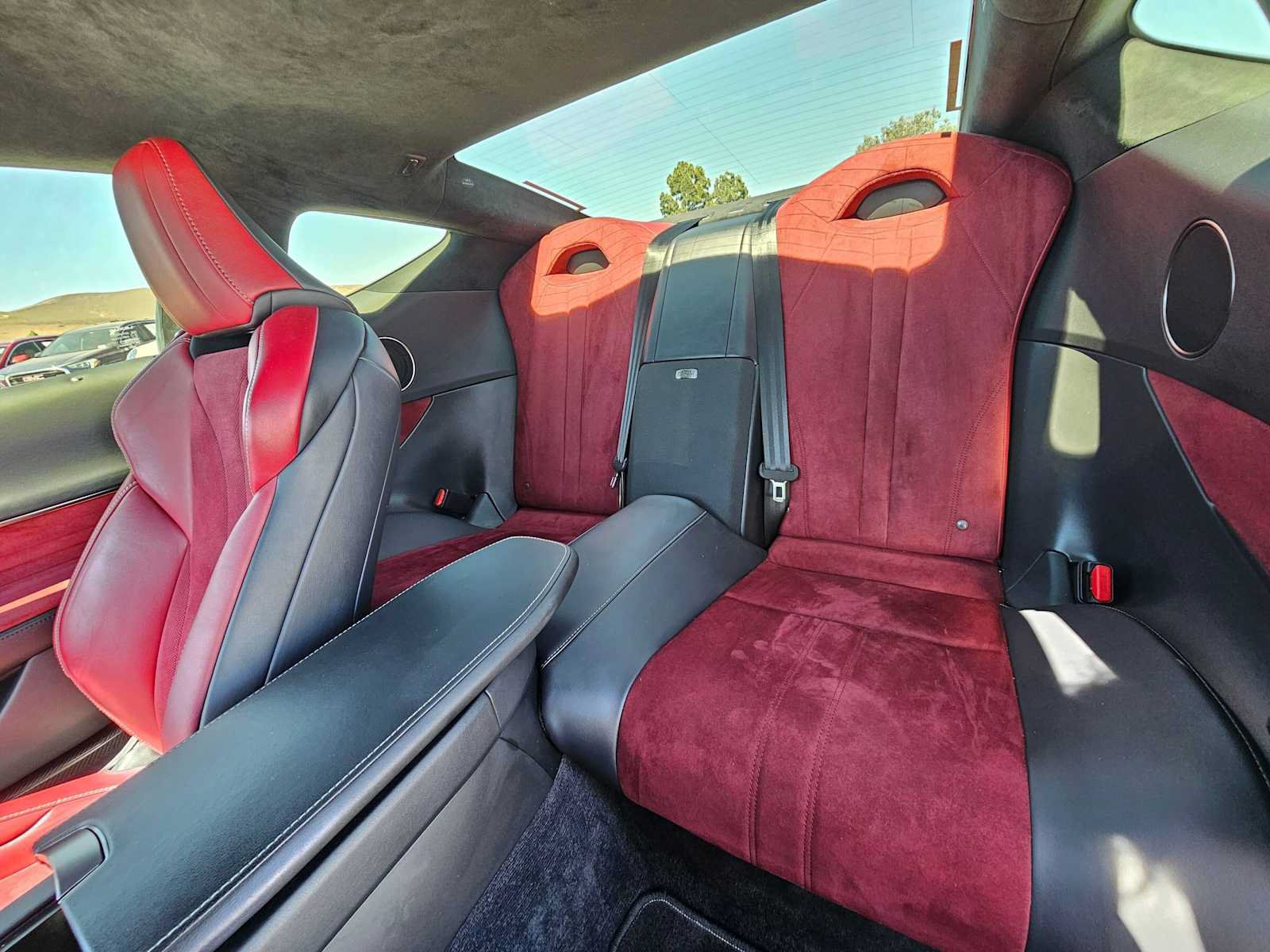 Used 2018 Lexus LC 500h w/ Performance Package RWD image 18