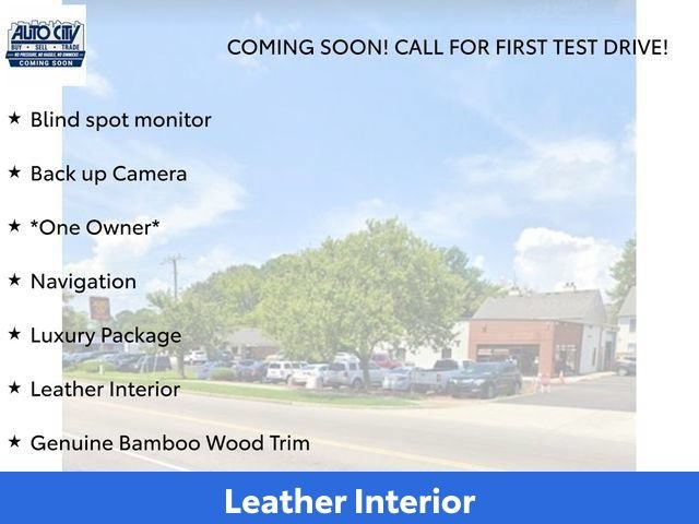 Used 2013 Lexus ES 300h w/ Luxury Pkg FWD image 17