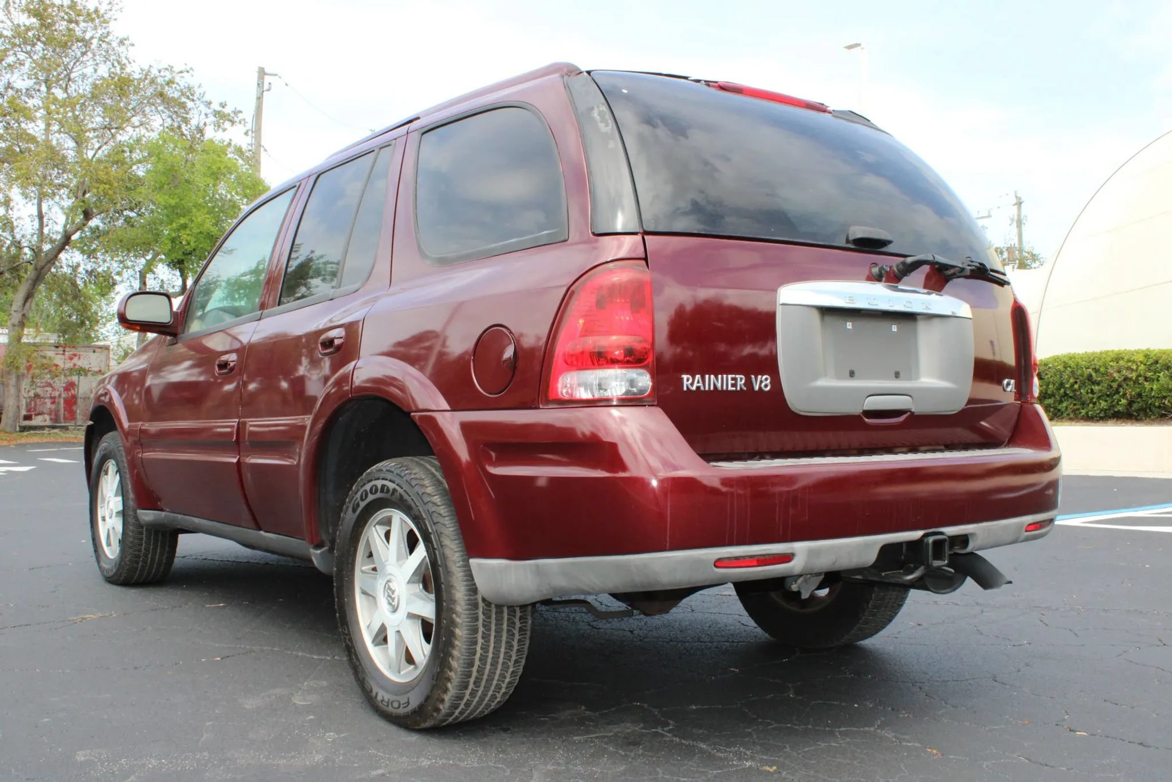 Used 2004 Buick Rainier CXL RWD image 15