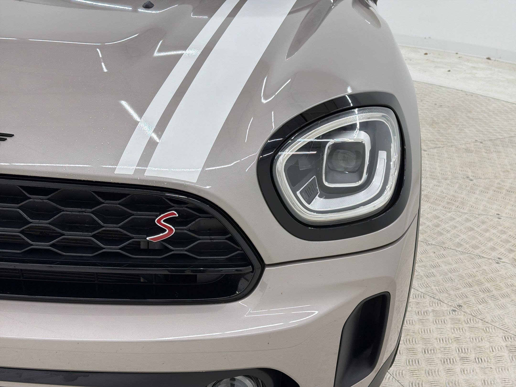 Used 2022 MINI Cooper Countryman S w/ Premium Package FWD image 11