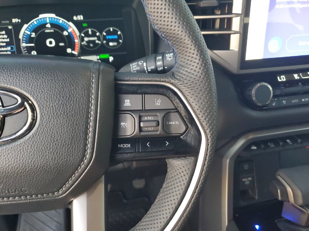 Used 2026 Toyota Sequoia Platinum w/ Tow Technology Package AWD/4WD image 24