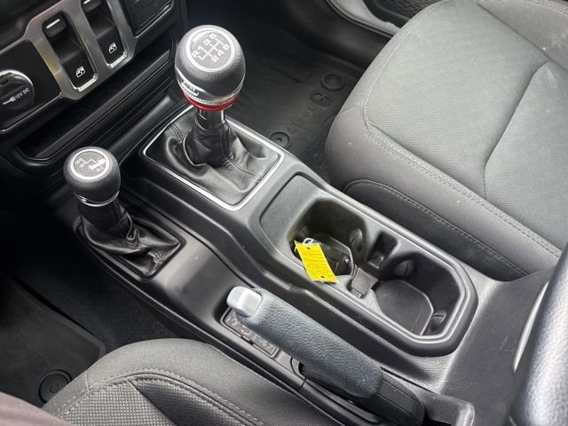 Used 2022 Jeep Wrangler Sport AWD/4WD image 24