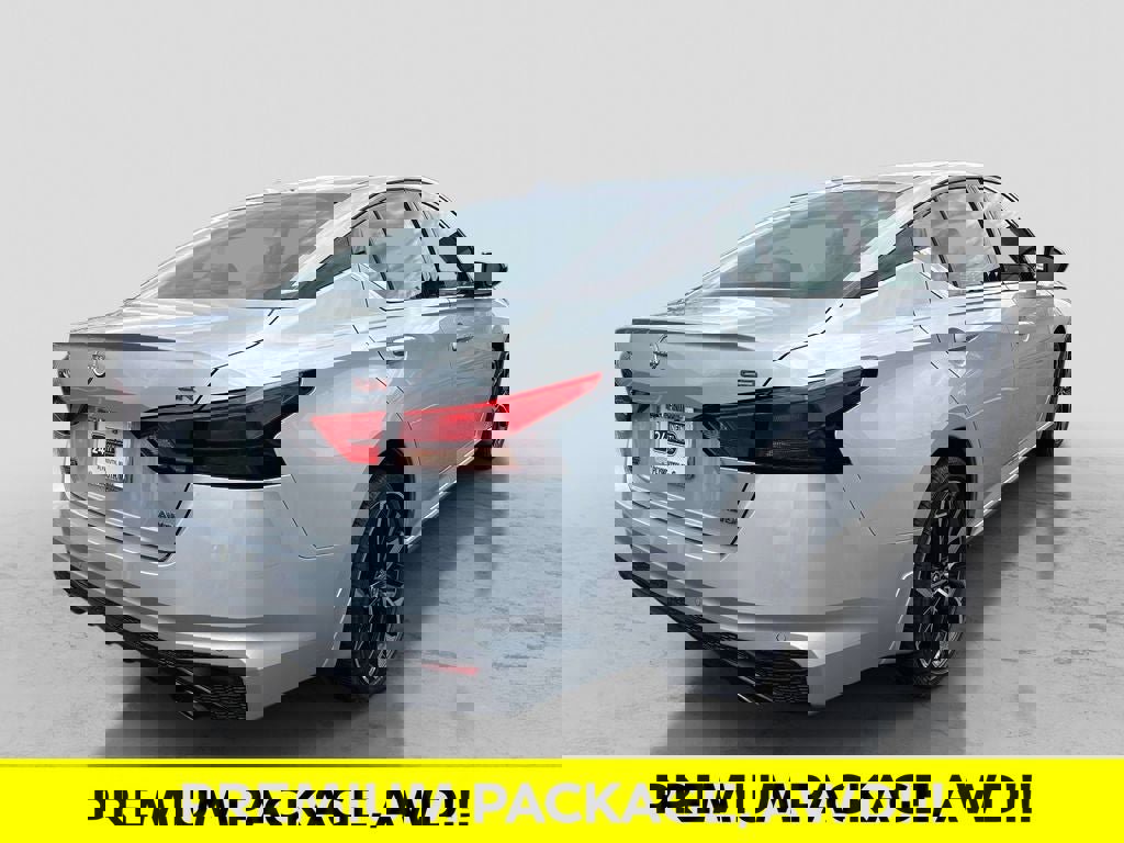 Used 2024 Nissan Altima 2.5 SR w/ SR Premium Package image 5