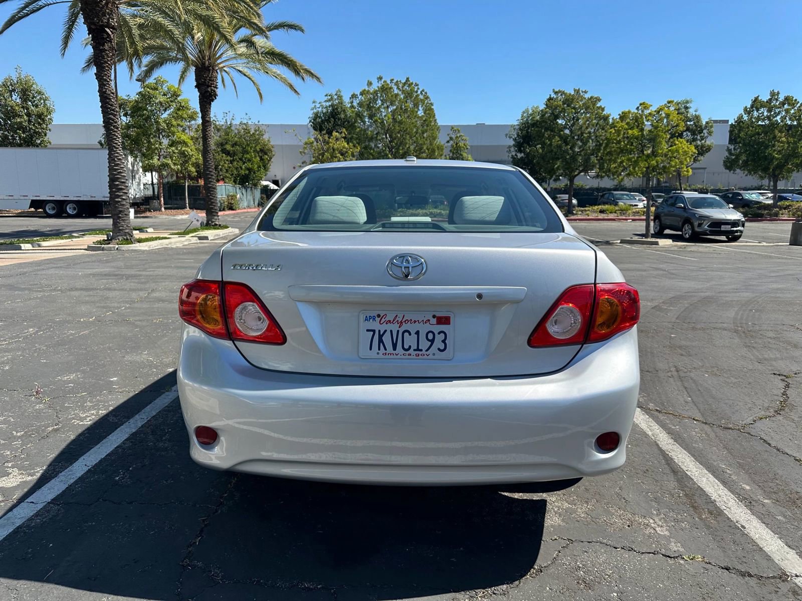 Used 2010 Toyota Corolla Sedan 4D image 3