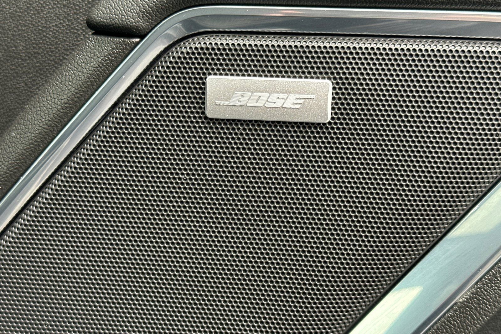 Used 2025 GMC Sierra 1500 Elevation w/ Elevation Premium Package image 41