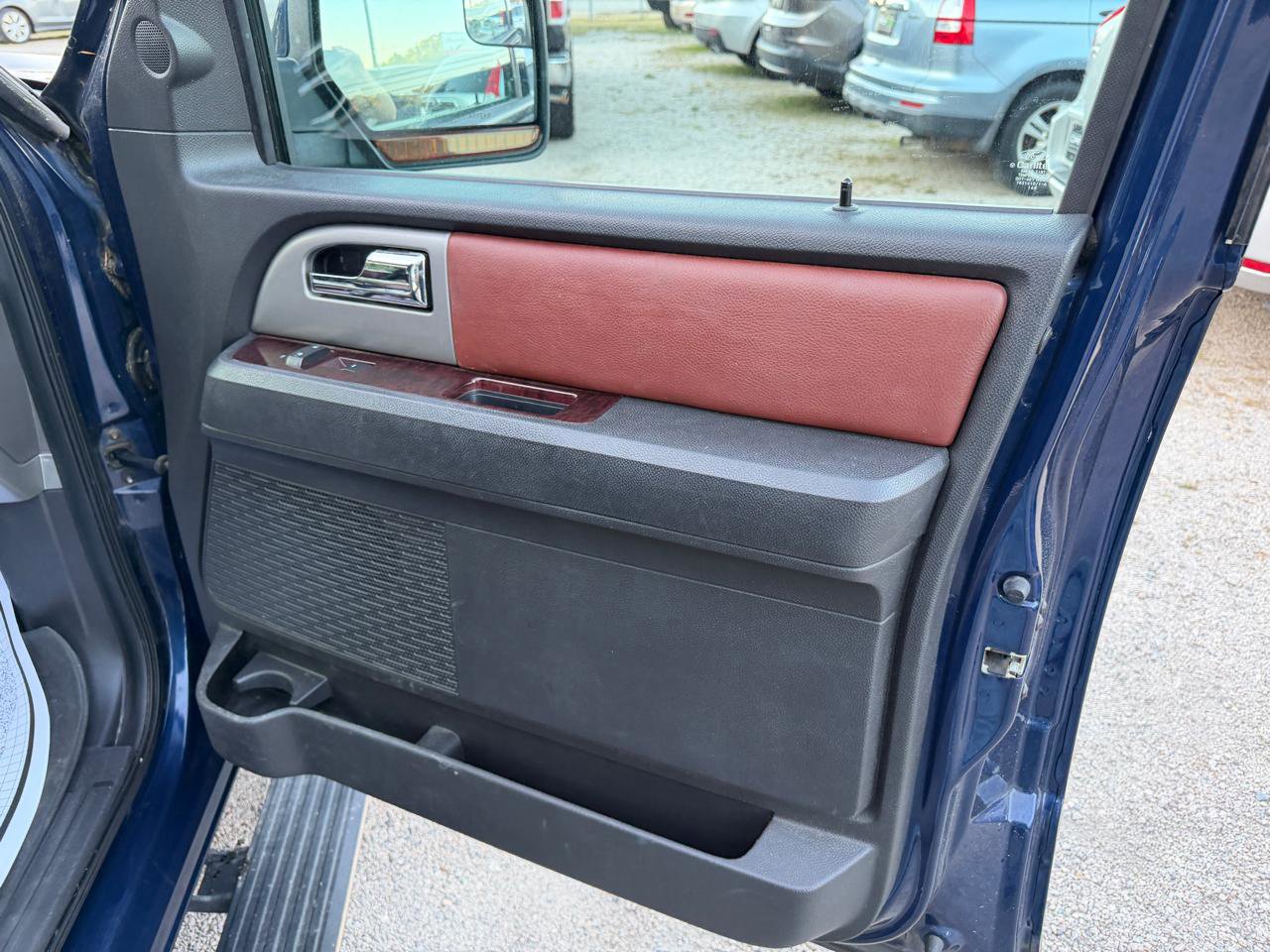 Used 2012 Ford Expedition EL King Ranch image 16