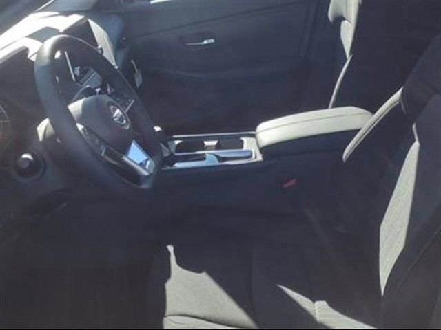 New 2025 Nissan Sentra SV image 29