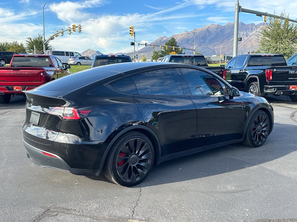 Used 2023 Tesla Model Y Performance AWD/4WD image 7