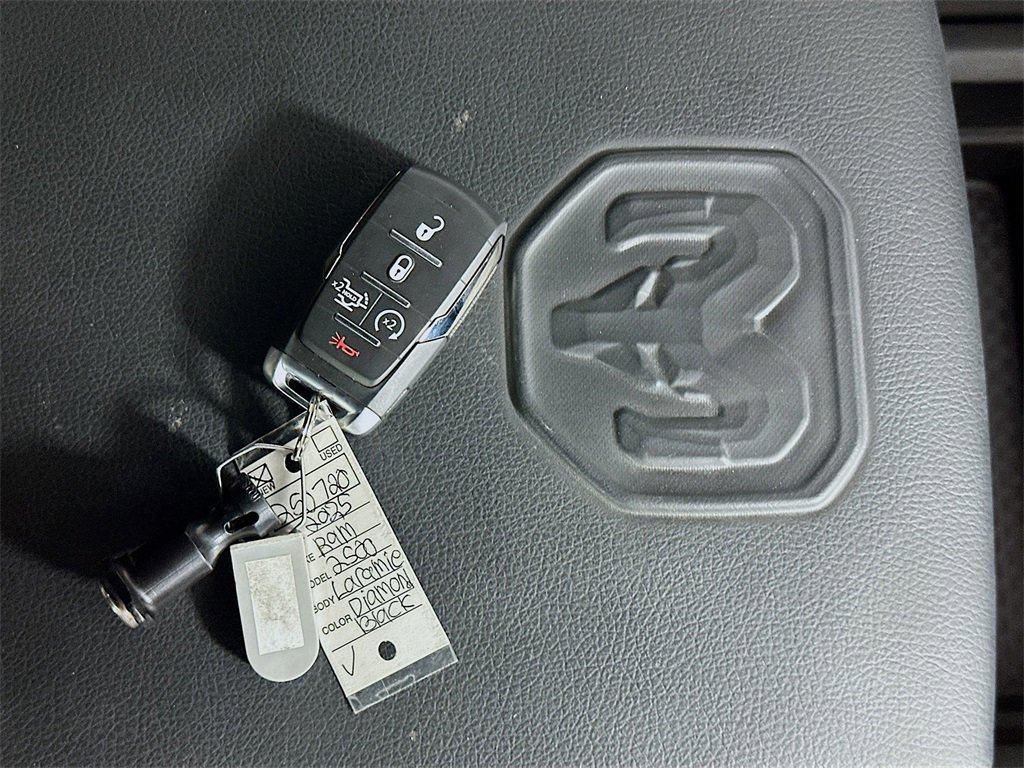 New 2025 RAM 3500 Laramie image 20