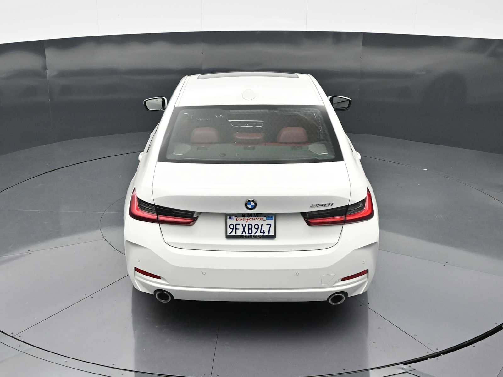 Used 2023 BMW 330i Sedan w/ Premium Package RWD image 22