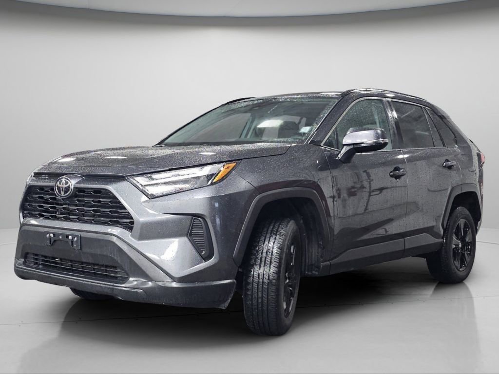 Used 2023 Toyota RAV4 XLE image 20