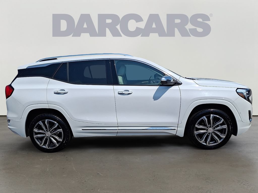 Used 2019 GMC Terrain Denali w/ Advanced Safety Package AWD/4WD image 7