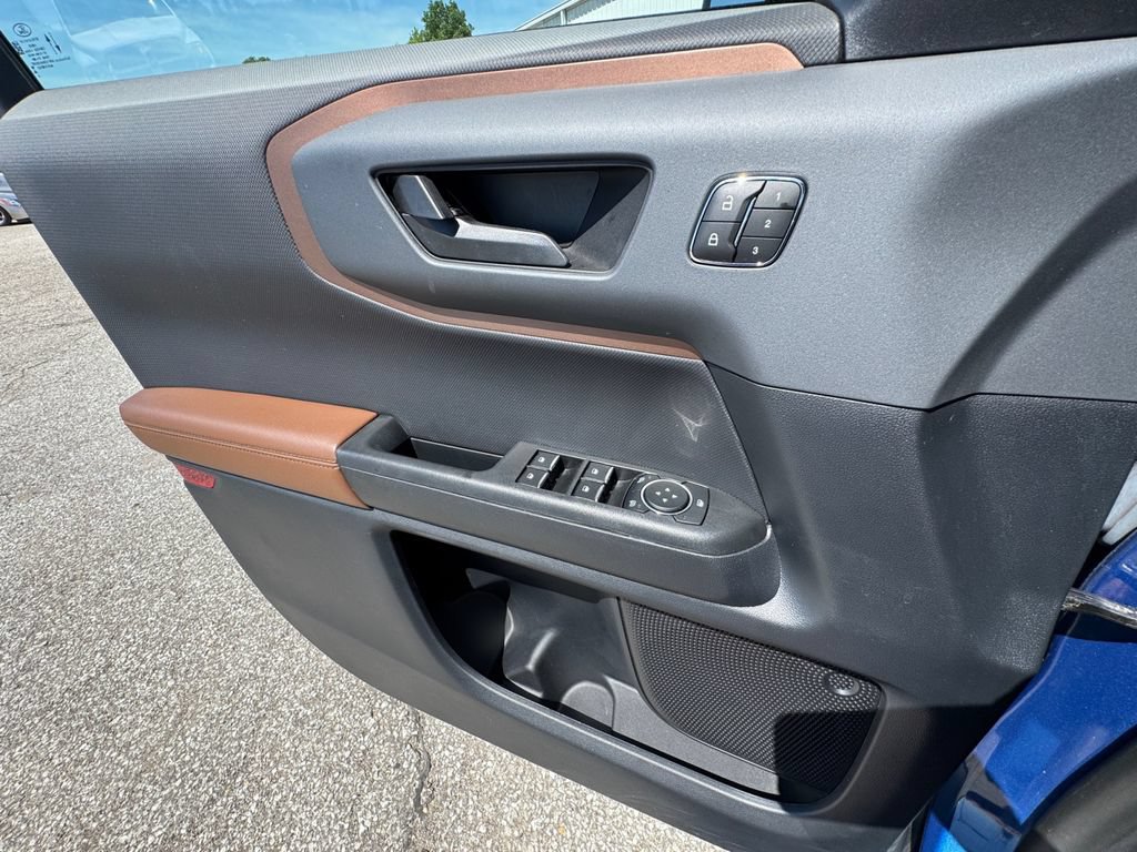 Used 2023 Ford Bronco Sport Outer Banks AWD/4WD image 26
