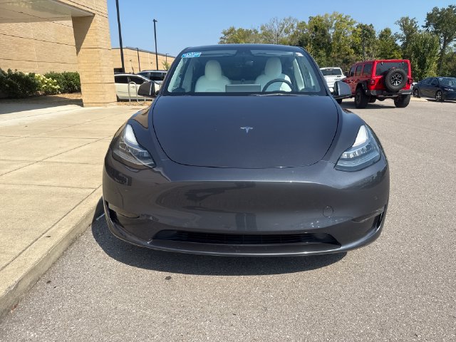 Used 2022 Tesla Model Y Long Range AWD/4WD image 7